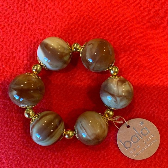 Jewelry - New Bala New York large brown and gold marble bracelet